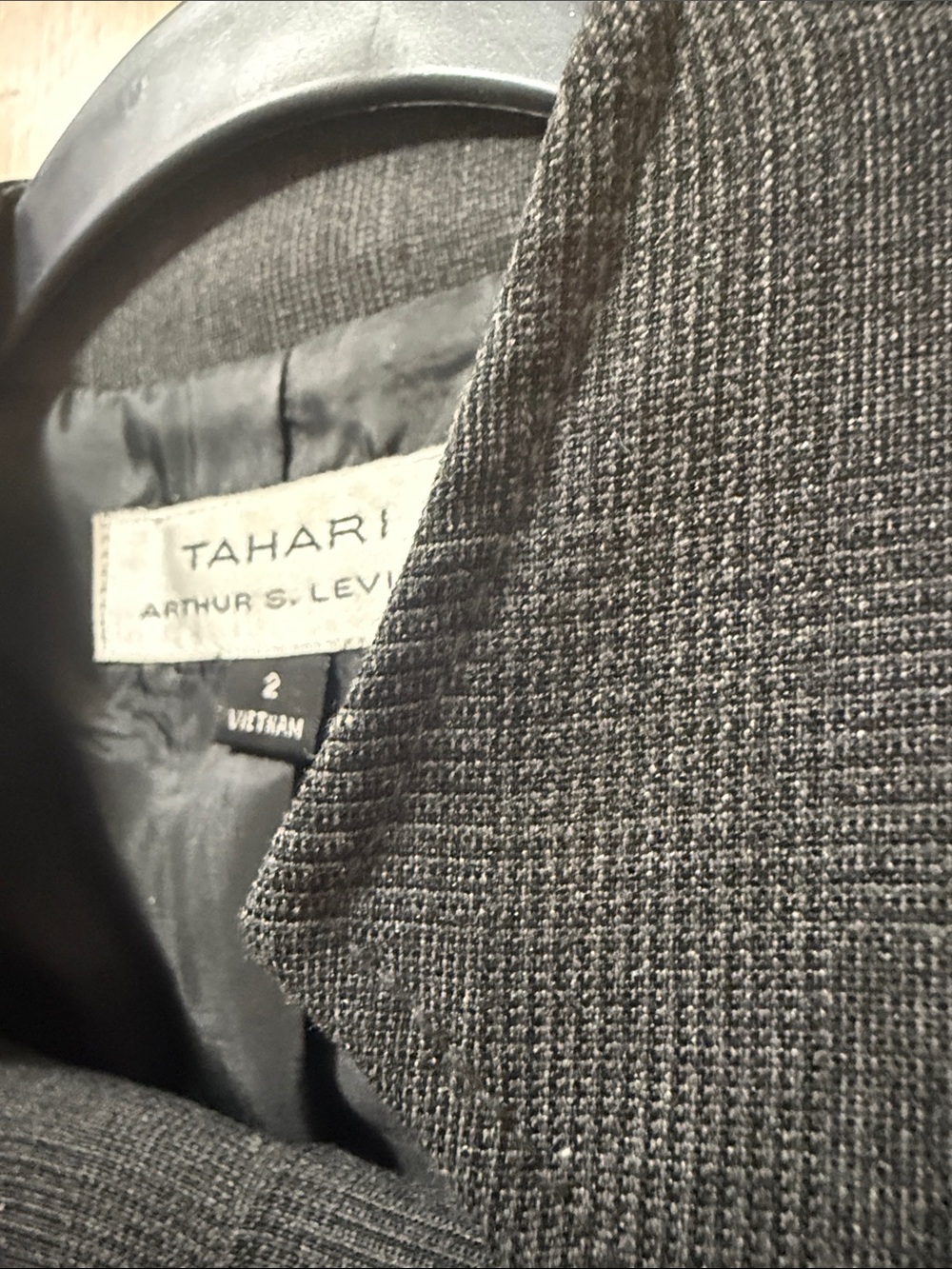 WOW POSHMARK - Authentic Tahari Arthur S. Levine NWOT Two Piece Pants Suit - Picture 8 of 11